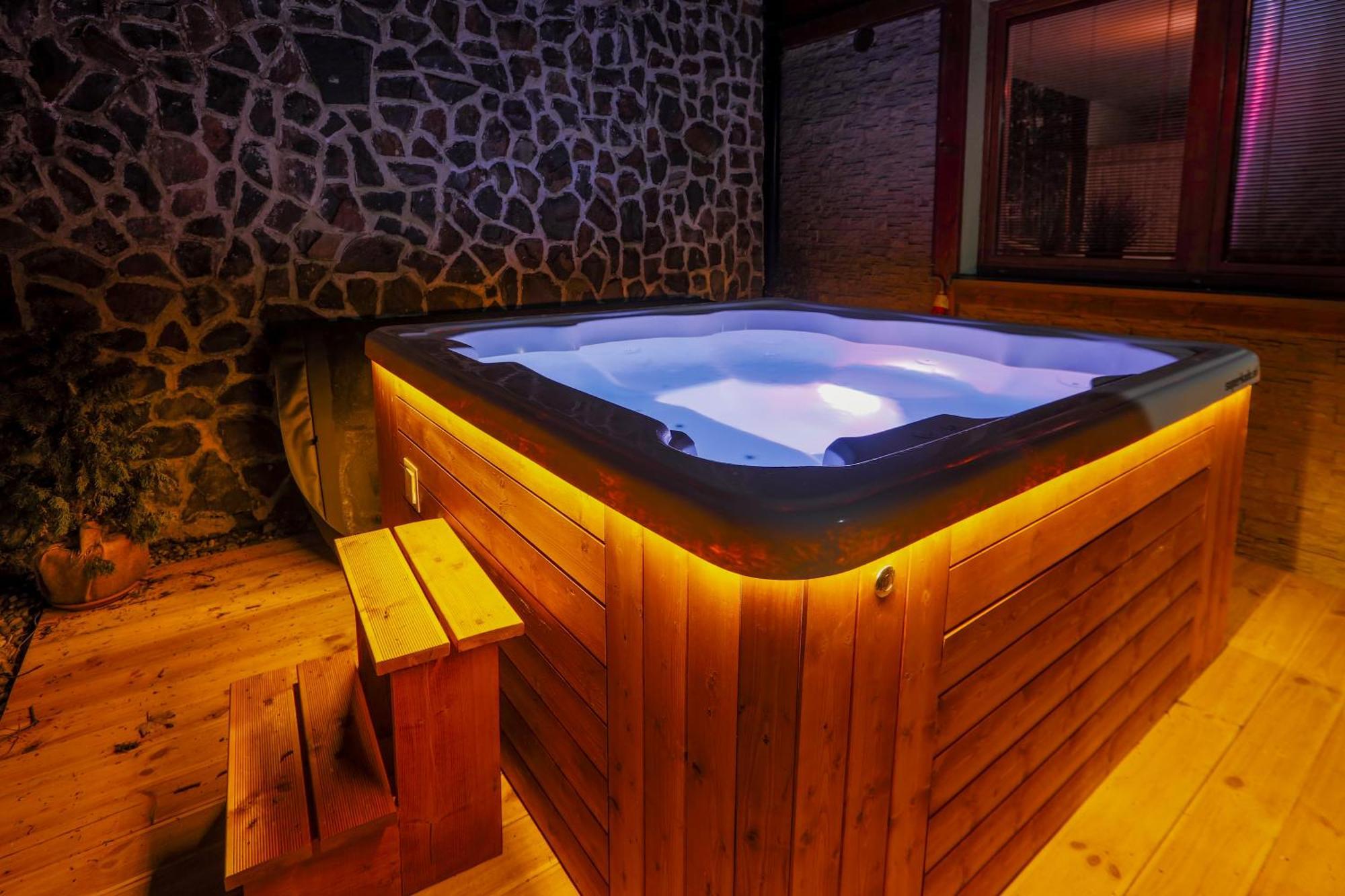 Apartmanovy Dom Fatrapark 1 S Wellness - Hlavna Recepcia 鲁容贝罗克 外观 照片