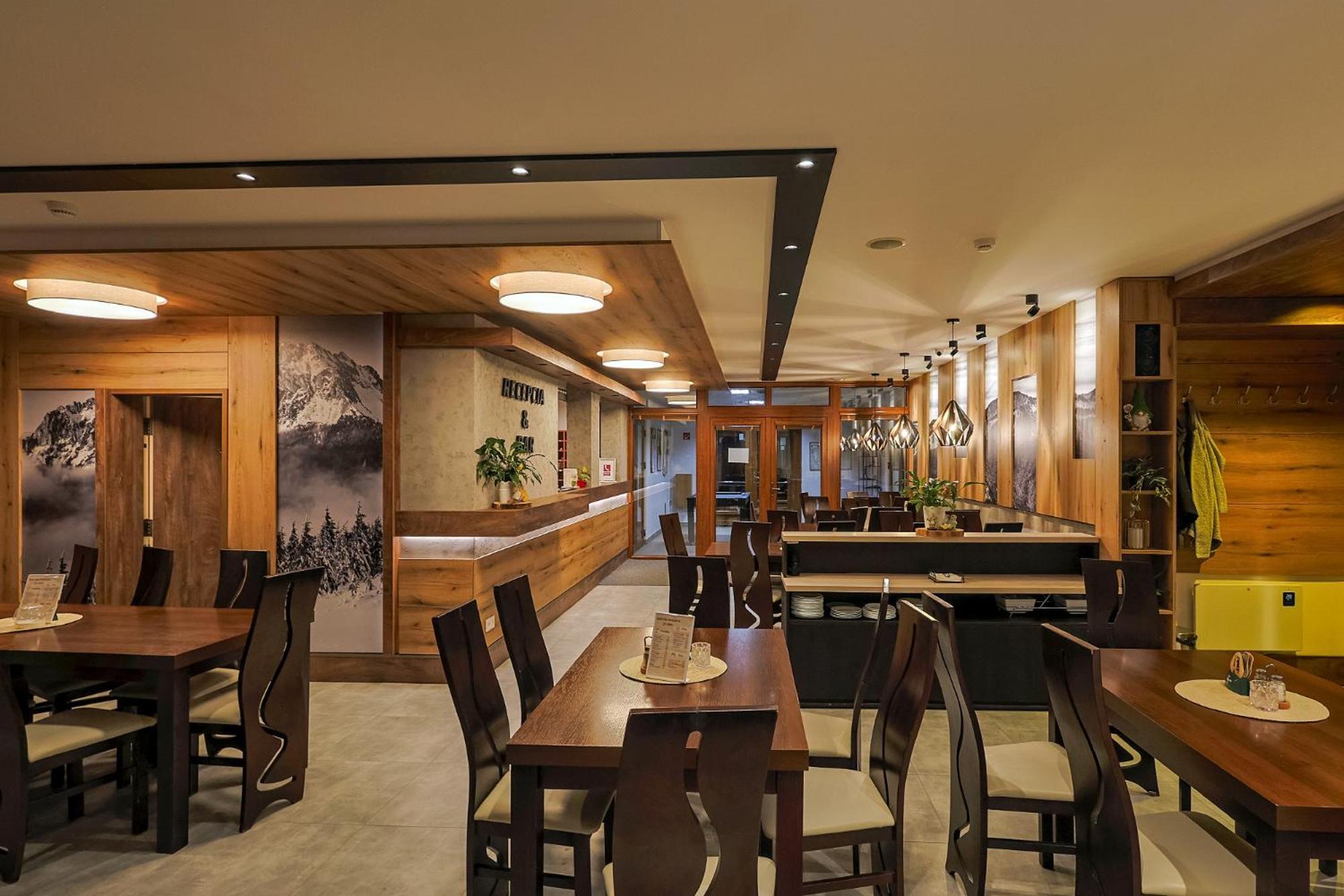 Apartmanovy Dom Fatrapark 1 S Wellness - Hlavna Recepcia 鲁容贝罗克 外观 照片